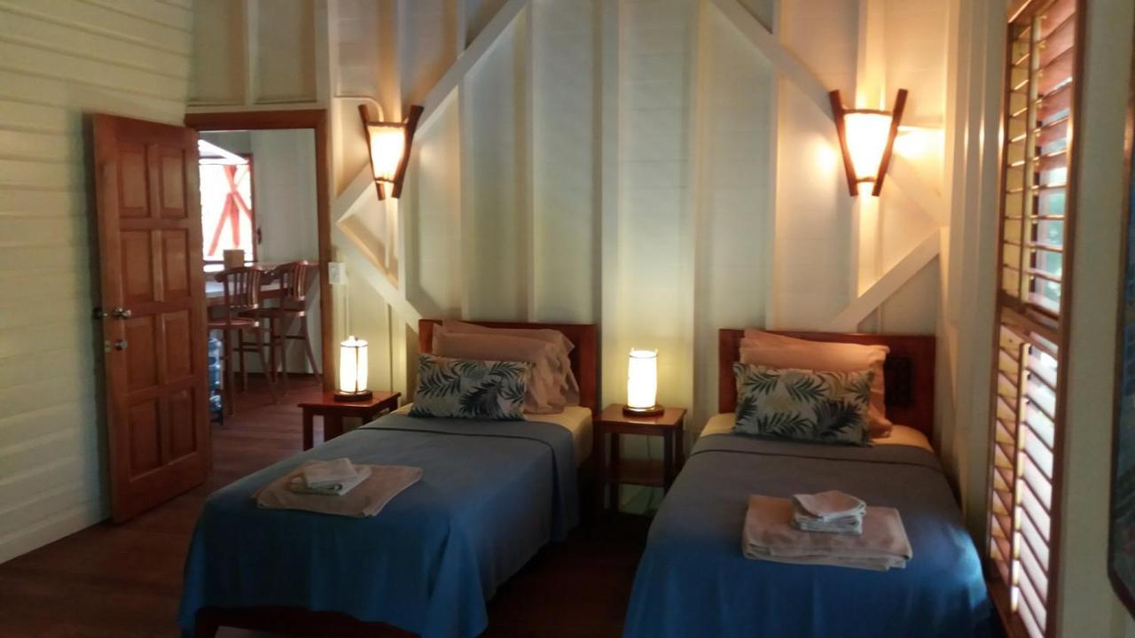 Bluff Beach Retreat Μπόκας ντελ Τόρο Εξωτερικό φωτογραφία